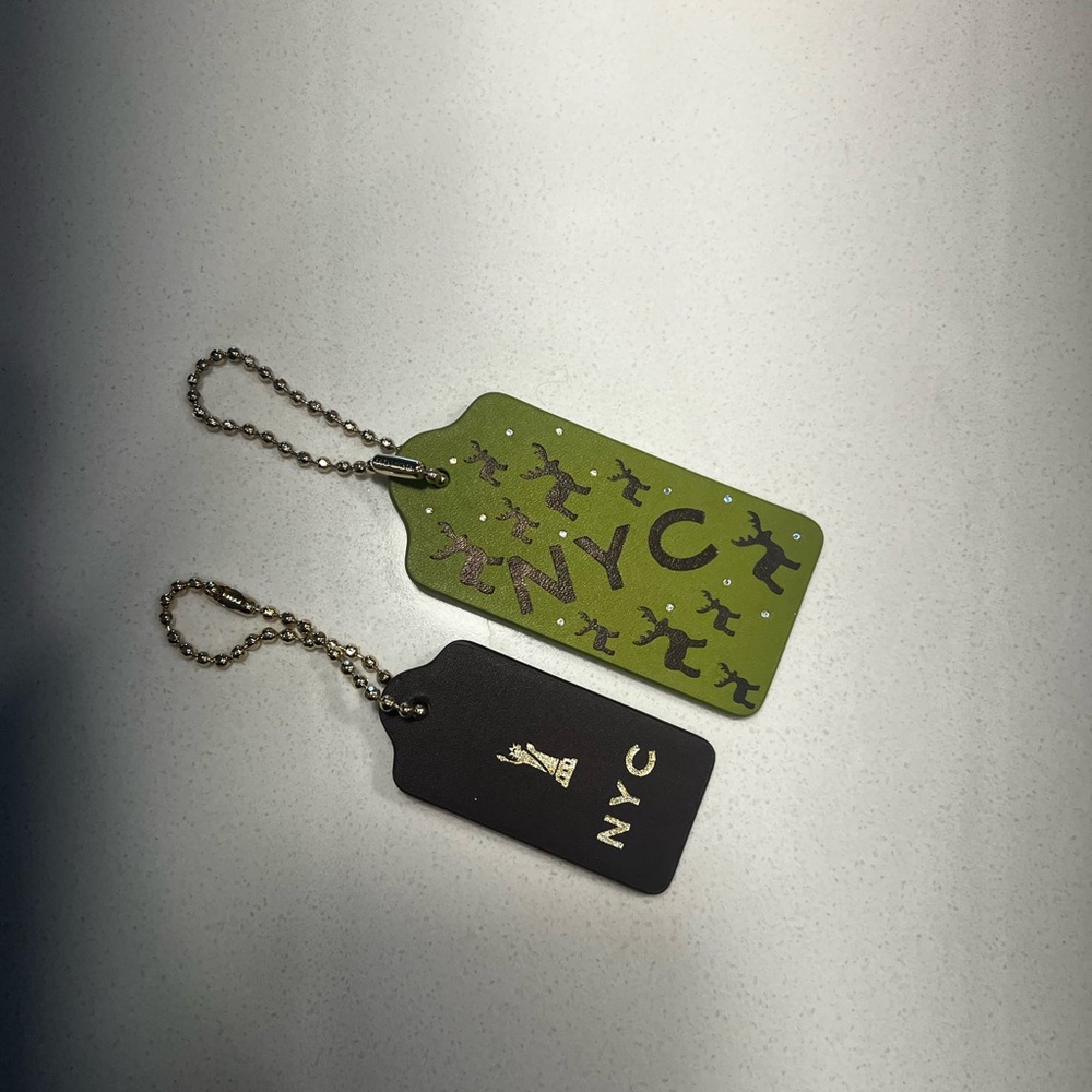 Coach Green and Black Tag Set